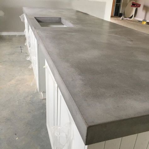 Concrete Benchtop Kitchen, Benchtops Kitchen, Concrete Benchtop, Polished Concrete Kitchen, Concrete Bench Top, Sleeper Wall, Cement Bench, Basement Bar Plans, Backyard Spa