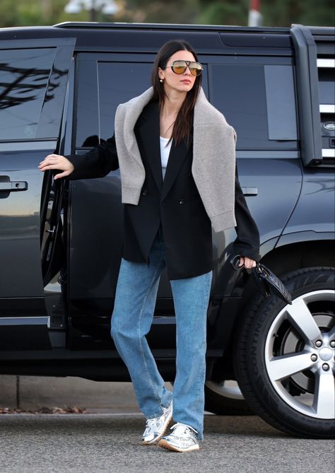 Berlin Street Style, Look Gatsby, J Crew Outfits, Stile Kendall Jenner, Berlin Street, Kendall Jenner Street Style, Fashion Week Trends, Kendall Style, Kendall Jenner Outfits