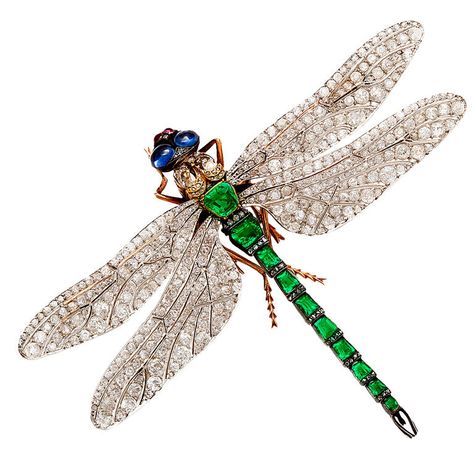 Rare French Diamond Emerald Dragonfly Pin Attributed to Fouquet, 1895 | From a unique collection of vintage brooches at http://www.1stdibs.com/jewelry/brooches/brooches/ Bug Jewelry, Bijoux Art Deco, Gossamer Wings, Dragonfly Pin, Dragonfly Brooch, Dragonfly Jewelry, Insect Jewelry, Insect Art, Art Nouveau Jewelry