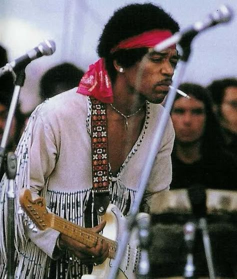 Jimi Hendrix Woodstock, Jimi Hendrix Live, Mundo Hippie, Electric Ladyland, Jimmy Hendrix, Woodstock 1969, Jimi Hendrix Experience, Woodstock Festival, Band Of Outsiders