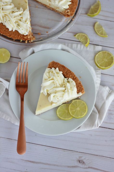 Key Lime Pie - Baking with Blondie Baking With Blondie, Key Lime Filling, Keylime Pie Recipe, Gourmet Cakes, Favorite Pie, Homemade Whipped Cream, Cupcake Ideas, Delicious Pies, No Bake Pies