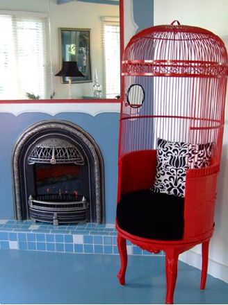 Birdcage chair.  I think I first saw this in an old issue of Domino.  Designer-Kelly LaPlante. Parrot Decor, Birdcage Chair, Bird Cage Decor, Vintage Bird Cage, Birdcages, African Grey, Bird Cages, Funky Furniture, Cool Chairs