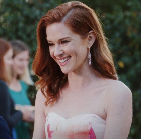 April Kepner, Greys Anatomy Episodes, Sarah Drew, Jackson Avery, Greys Anatomy Characters, Dye My Hair, Hair Inspo Color, Art Plastique, Greys Anatomy