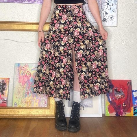 vintage 90s floral skirt with buttons down the... - Depop Skirts With Leggings, 90s Skirt, 90s Clothes, Floral Skirts, 90s Floral, Skirt With Buttons, 90s Outfit, Floral Skirt, Vintage 90s