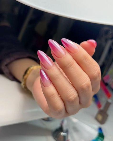 Fall Ombre Nails 21 Ideas: The Ultimate Guide Red Clear Ombre Nails, Pink White Ombre Chrome Nails, Ombré Glazed Nails, Ombre Nails Glazed, Chrome Pink Ombre Nails, Ombré Chrome Almond Nails, Pink Ombré Chrome Nails, Ombré Nails Chrome, Ombre With Chrome Nails