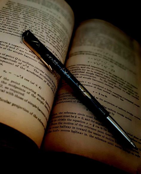 Book and pen Dark Academia Book, Book And Pen, Digital Planning, Book Images, Open Book, Pen And Paper, Instagram Pictures, Aesthetic Pictures, Books To Read