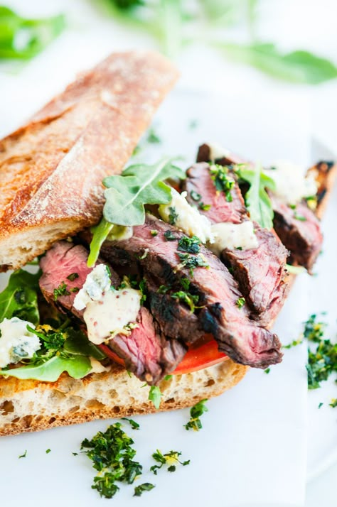 Balsamic Steak, Steak Sandwich Recipes, Homemade Mustard, Grill Sandwich, Steak Sandwiches, Pizza Fritta, Summer Sandwiches, Best Sandwich Recipes, Sandwich Ideas