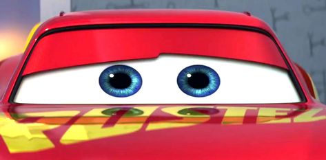 Gentlest eyes Mcqueen Eyes Printables, Birthday Theme Disney, Lightning Mcqueen Eyes, Cars Party Decorations, Printable Cake Toppers, Cars Anime, Cars (disney) Party, Disney Cars Movie, Cars Images