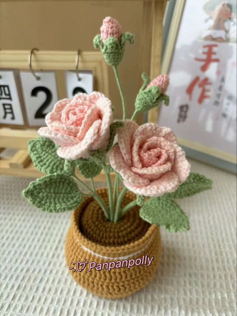 Flower In A Pot Crochet, Crochet Pot Flower, Crochet Pot Of Flowers, Flower In Pot Crochet, Crochet Flower With Pot, Flower Pot Crochet, Crochet Flower Pot, Crochet Vase, Rose Pot