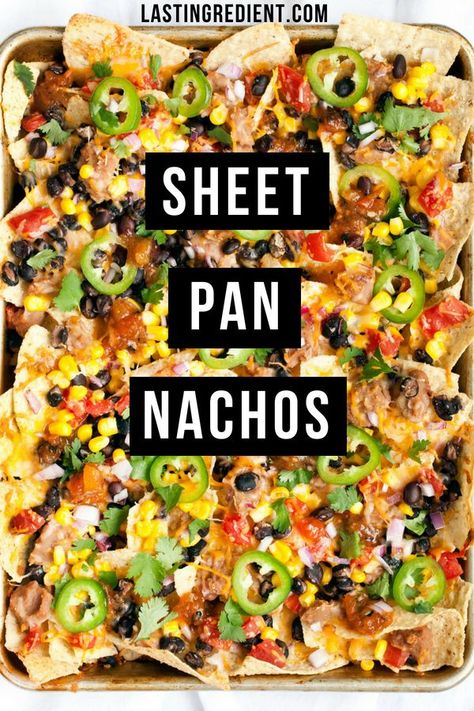 Hors Dourves, Nachos Recipe Beef, Dips Appetizers, Sheet Pan Nachos, Pan Nachos, Beef Nachos, Vegetarian Nachos, Homemade Nachos, Nachos Recipe Easy