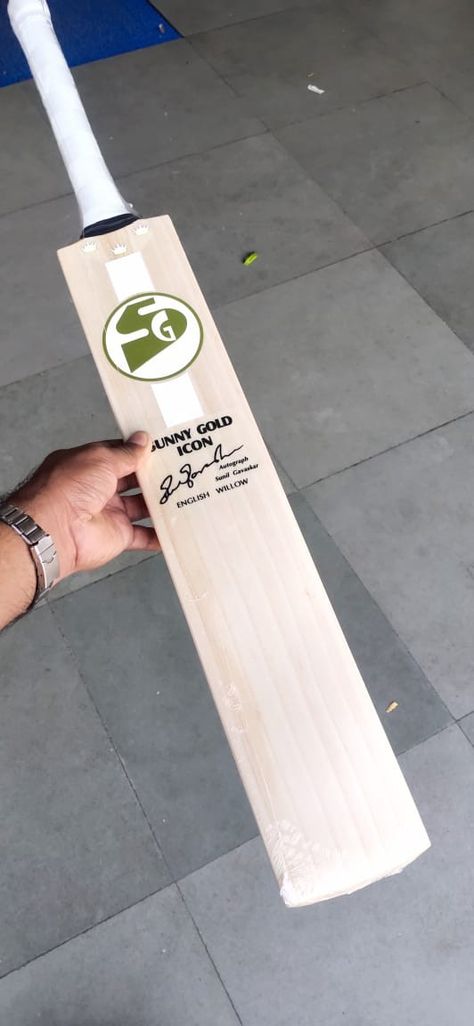 SG Sunny Tonny Icon English Willow Bat SH English Willow Cricket Bat, Bat Photos, Bat Light, Cricket Store, Cricket Bats, Cricket Bat, Insta Photo Ideas, Insta Photo, Photo Ideas