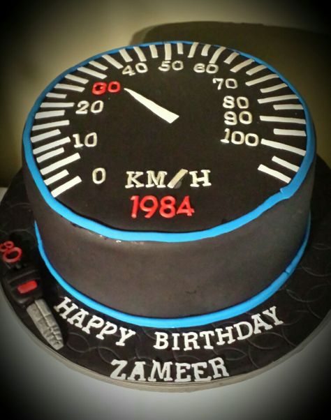 Speedometer Cake, 17 Birthday Cake, Car Cake, Cool Birthday Cakes, Novelty Cakes, Bakery Cakes, Diy Cake, Food Crafts, Cake Decorating Techniques