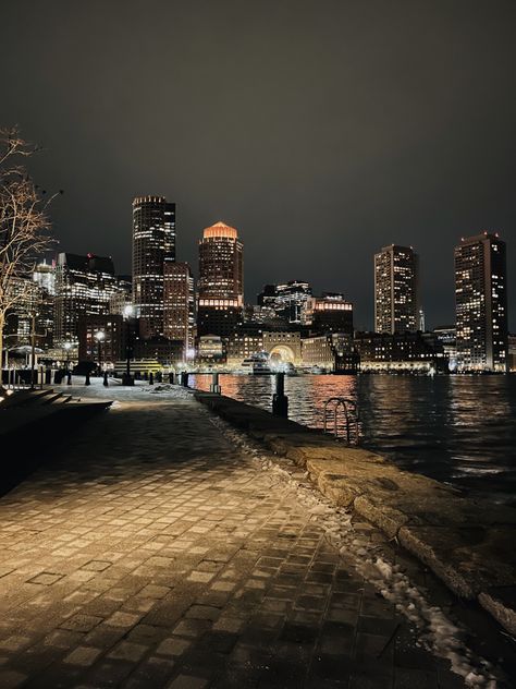 Boston City Aesthetic Night, Boston Core Aesthetic, Boston Seaport Aesthetic, College In Boston Aesthetic, Boston Vibes Aesthetic, Boston New York, Boston Ma Aesthetic, Massachusetts Boston, Sema Core