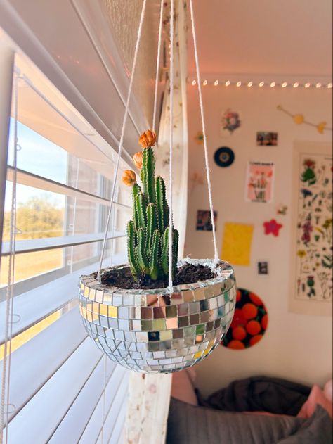 Disco Cowboy Home Decor, Disco Cowboy Room, Retro Disco Decor, 70s Themed Bedroom Aesthetic, Disco Cowboy Decor, Trendy Crafts 2023, Discoball Planter Diy, Disco Cowgirl Home Decor, Disco Planter