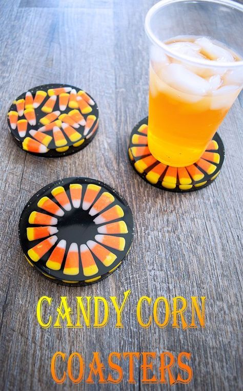 Diy Resin Coasters, Make Coasters, Halloween Coasters, Coasters Diy, Epoxy Crafts, Epoxy Resin Diy, Diy Resin Projects, How To Make Coasters, Epoxy Resin Crafts