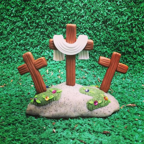 Christian Clay Projects, Christian Clay Art, Calvary Hill, Resurrection Garden, Diorama Kids, Clay Cross, Clay Crafts For Kids, Polymer Clay Fairy, Vbs Themes