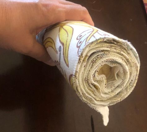 Paper Towel Substitutes! So Easy to Make! Paperless Towels Diy, Non Paper Towels Diy, No Paper Towels, Diy Reuseable Paper Towel, Diy Paperless Paper Towels, Making Reusable Paper Towels, Fabric Paper Towels Diy, Diy Paper Towels, Crochet Paper Towels