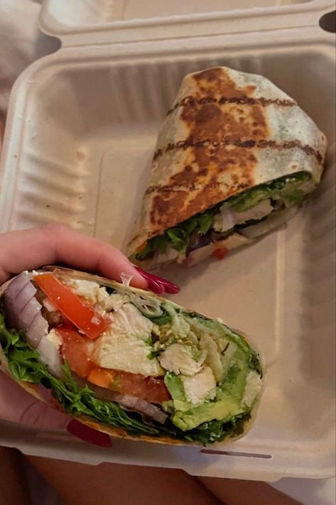 Wrap Food, Chicken Wrap Aesthetic, Chicken Wrap, Chicken Avocado Wrap, Healthy Lifestyle Food, Healthy Clean Eating, Food Obsession, Healthy Snacks Recipes, Clean Recipes