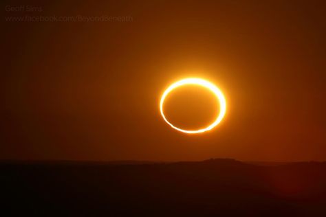 Eclipses are always a powerful energy- also beautiful... Enjoy this photo of the annular solar eclipse – a “ring of fire” eclipse – by photographer Geoff Sims on May 10, 2013. Geoff’s page on Facebook: Beyond the Skies, Beneath the Seas. Annular Solar Eclipse, June Solstice, Partial Eclipse, Star Trek Show, Today Images, Moon Silhouette, Solar Eclipses, What A Wonderful World, Ring Of Fire