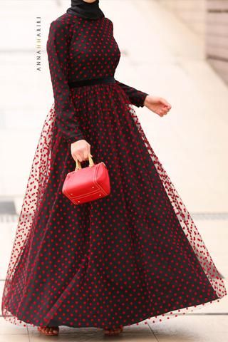 Tulle Red Dress, Selena Gomez Dress, Abaya Dresses, Muslimah Outfit, Soft Red, Abaya Dress, Black Tulle, Modest Clothing, Steam Iron