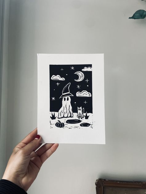 Shop on my etsy to buy this handmade print. Perfect as a gift or to spritz up your wall Lino Ideas, Whimsical Fall, Ghost Print, Pumpkin Gift, Autumn Halloween, Ghost Cat, Original Gifts, Lino Print, Halloween Ghost