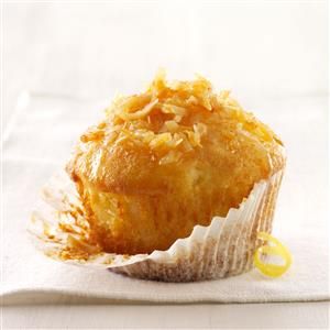 Burst o' Lemon Muffins Recipe Burst Of Lemon Muffins, Pound Cake Muffins, Yummy Muffins, Lemon Muffin Recipes, Recipes Muffins, Citrus Desserts, Crumb Muffins, Jumbo Muffins, Lemon Blueberry Bread