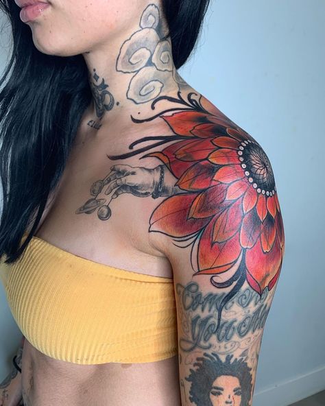 My Doula 💛 @kehlani #miryamlumpinitattoos Shoulder Tats For Women, Kehlani Tattoo, Shoulder Flower Tattoo, Shoulder Cover Up Tattoos, Word Tattoo Ideas, Sunflower Tattoo Sleeve, Sunflower Tattoo Shoulder, Word Tattoo, Flower Tattoo Shoulder