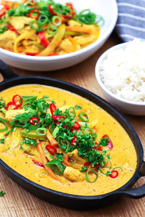 Thai Mad, Chicken Dinner, Thai Red Curry, Indian Food Recipes, Main Dishes, Comfort Food, Meal Prep, Food And Drink, Pasta