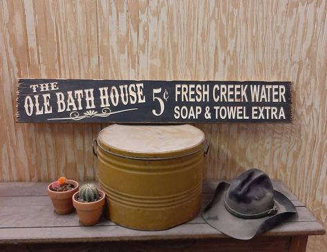 Bunkhouse Decor, Cowboy Old West, Western Bathroom Decor, Western Bathroom, Ice Beer, Props Background, Wood Saw, Vintage Laundry Room, Themed Bathroom