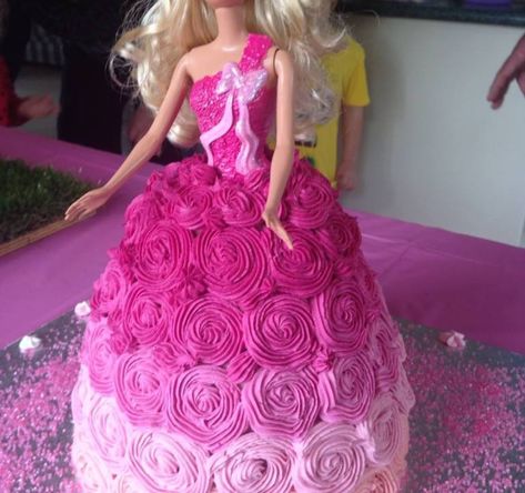 Barbie Cake Designs, Dolly Varden Cake, Barbie Doll Birthday Cake, Barbie Doll Cake, Dolly Varden, Doll Birthday Cake, Princess Barbie Dolls, Barbie Birthday Cake, Barbie Theme Party