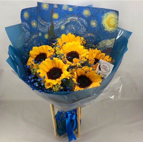 Starry Night Bouquet Of Flowers, Aesthetic Sunflower Bouquet, Starry Night Flower Bouquet, Van Gogh Flower Bouquet, Starry Night Bouquet, Van Gogh Bouquet, Sunflower Facts, Sunflower Inspiration, Illustration Sunflower