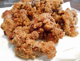 Fried Chicken Gizzard Recipe, Southern With A Twist, Meal Hacks, Fried Chicken Livers, Fried Liver, Gizzards Recipe, Chicken Liver Recipes, Texas Pete, Beef Tenderloin Recipes