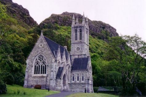 Kylemore Church, Ireland Kylemore Abbey Ireland, Small Cathedral, Ireland Photos, Kylemore Abbey, County Galway, Gothic Church, Visit Ireland, Country Church, Cathedral Church