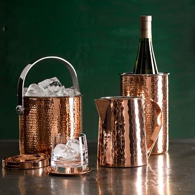 Hammered-Copper Ice Bucket With Lid #williamssonoma Copper Coasters, Copper Utensils, Home Bar Accessories, Wine Bucket, Expensive Wine, Copper Decor, Ice Buckets, Copper Pots, Copper Kitchen