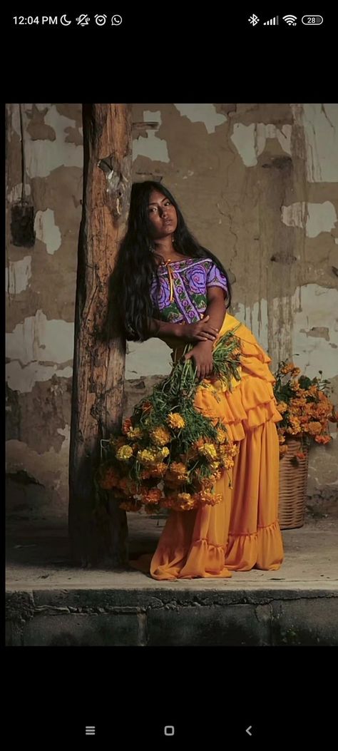 Mexico Aesthetic Fashion, Latina Goddess Aesthetic, Mexican Style Photoshoot, 90s Mexico Aesthetic, Michoacan Dress, Traditional Puerto Rican Dress, Indigenous Mexican Woman, Mexican Princess Aesthetic, Mexican Faerie Aesthetic