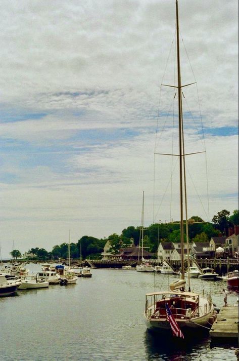 Maine Film Photography, Maine Landscape Photography, East Coast Photography, New England Coastal Town Aesthetic, Maine Town Aesthetic, New England Coast Aesthetic, Maine Cottage Aesthetic, England Coast Aesthetic, Camden Maine Aesthetic