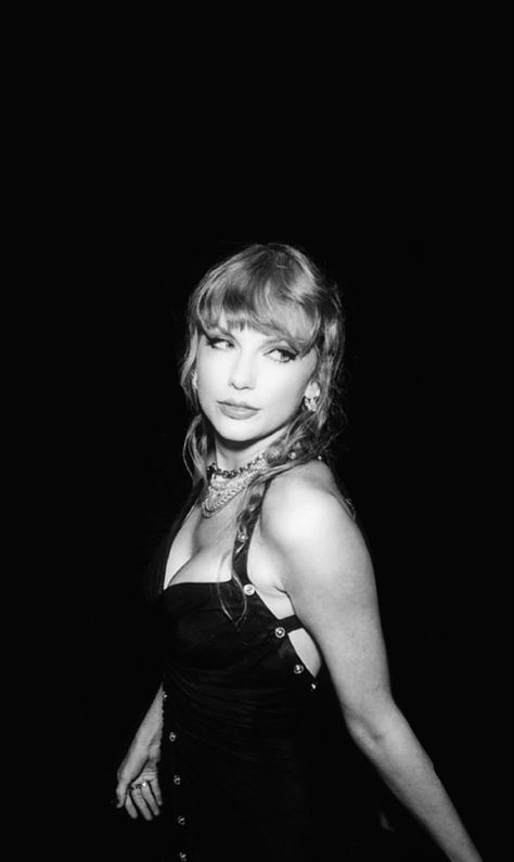 taylor swift vma Taylor Swift Vma, Taylor Swift Discography, Taylor Wallpaper, Taylor Swift Fotos, Miss Americana, Estilo Taylor Swift, Taylor Swift Cute, Taylor Swift 1989, Aesthetic Black