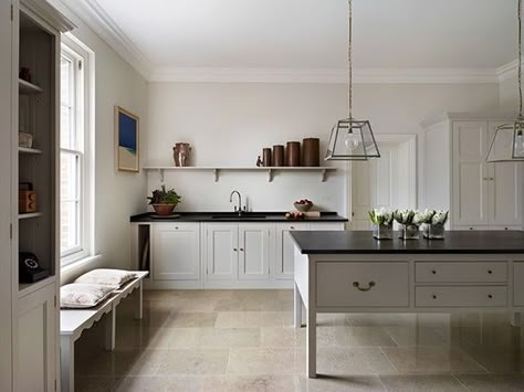 Plain English kitchens (and more recently the company's less-pricey offshoot, British Standard) have struck a chord with designs that have a modern-ru Georgian Kitchen, Plain English Kitchen, Lodge Kitchen, Kitchen Confidential, Plain English, European Kitchens, English Kitchen, English Kitchens, Kitchen Extension