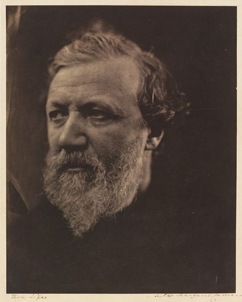 Robert Browning by Julia Margaret Cameron, England, 1865. l Victoria and Albert Museum #Movember #Novembeard Julia Margaret Cameron Photography, Henry Cole, Marianne North, Julia Margaret Cameron, Julia Cameron, Pre Raphaelite Brotherhood, Robert Browning, Writers And Poets, Pre Raphaelite