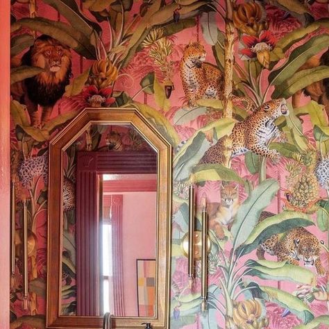 Maximalist Jungle Bathroom, Pink Jungle Aesthetic, Pink Air Bnb, Jungalow Wallpaper, Pink Tropical Wallpaper, Pink Jungle Wallpaper, Country Girl Rooms, Havana House, Jungle Bathroom