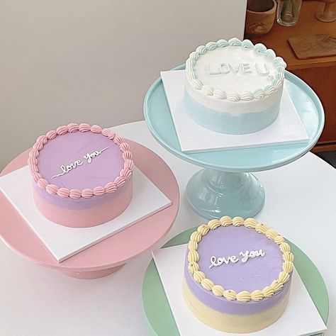 6x3 Cake, Cake Birthday Korea Simple, Diy Cake Topper Printable, Cake Boxes Diy, Lotus Cake, Cake Decorating Icing, Elegant Birthday Cakes, Dog Birthday Cake, Simple Cake Designs