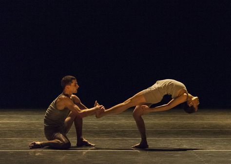 Ballet San Jose review: 'Serenade' a hit, 'Minus 16' a miss Dance Duet Poses, Physical Theatre, Keepsake Ideas, Dancer Pose, Dance Photography Poses, Ballet Poses, Dance It Out, Dance Movement, Friday Evening