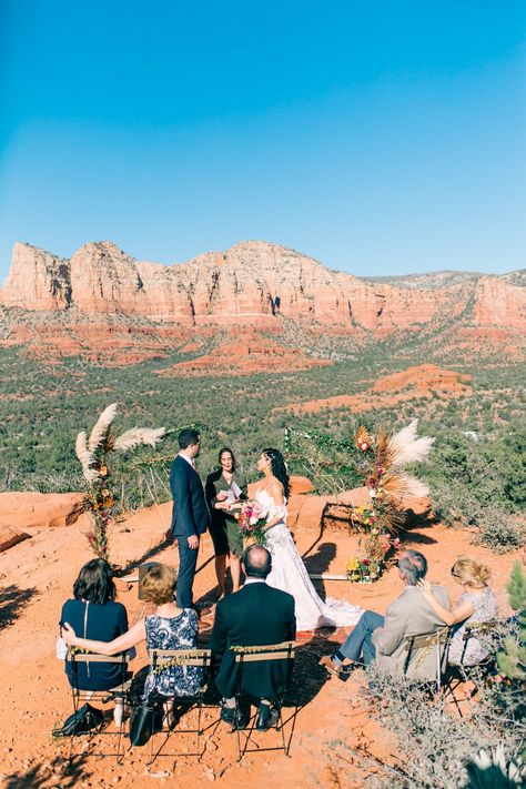 Sedona Arizona Wedding, Wedding In Arizona, Sedona Elopement, Az Wedding, Romantic Outdoor Wedding, Outdoor Wedding Photography, Intimate Wedding Ideas, Sedona Wedding, Rainy Wedding