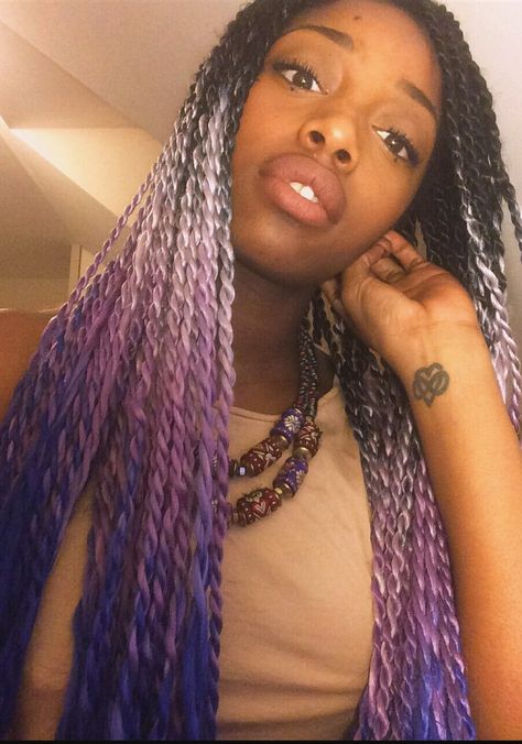 Twist Senegalese, Senegalese Twist Crochet Hair, Senegalese Twist Hairstyles, Senegalese Twists, Latest Hair Trends, Senegalese Twist, Love Box, Beautiful Braids, Purple Light