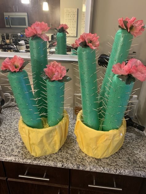 Southwest Party, Wild West Birthday, Diy Cactus, Cactus Craft, Wild West Party, Fair Booth, Vbs Themes, Treat Toppers, Cactus Party