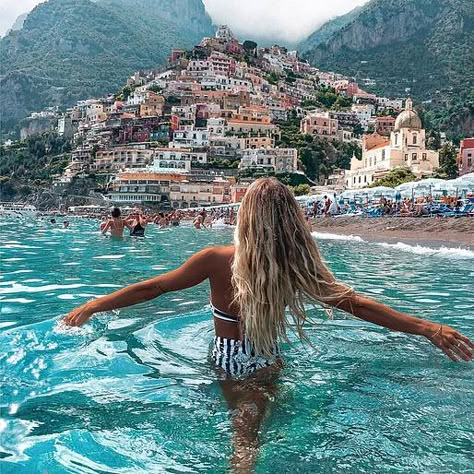 Almafi Coast Italy, Amalfi Coast Outfits, Capri Italia, Italy Pictures, Couple Travel, Positano Italy, Amalfi Coast Italy, Capri Italy, Italy Aesthetic