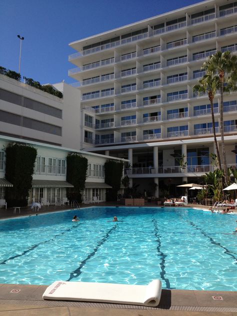 Beverly Hilton Hotel Beverly Hilton Hotel, Beverly Hilton, Hilton Hotel, Hotel Design, Pool, Hotel, Outdoor Decor, Travel, Design