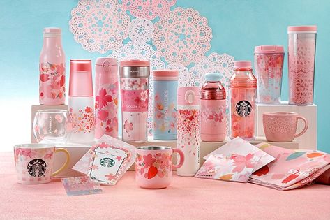 Starbucks Japan Sakura Tumblers and Mugs 2018 - Looking Back  Released February 15, 2018 Matcha Kit Kat, Copo Starbucks, Starbucks Malaysia, Starbucks Merchandise, Starbucks Bottles, Starbucks Japan, Starbucks Cup Art, Starbucks Tumbler Cup, Japanese Holidays