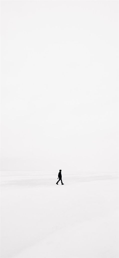 Free Winter Wallpaper, Boy Walking, Webdesign Inspiration, Minimal Wallpaper, Space Backgrounds, Wallpaper Iphone Disney, Winter Wallpaper, Wallpaper Download, Wallpaper For Your Phone