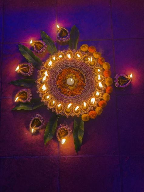 #diwalidecorations #diwalidecor #rangoli #diyartideas Diya Rangoli Ideas, Rangoli Aesthetic, Diwali Diya Rangoli, Aesthetic Rangoli, Real Aesthetic, Diya Rangoli, Diwali Diya, Rangoli Ideas, Diwali Rangoli